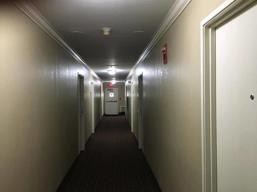 Motel Super 8 By Wyndham Vicksburg Exterior foto