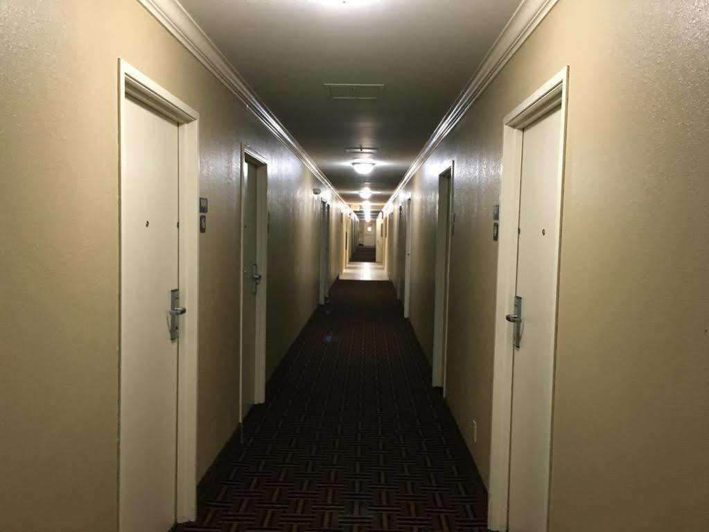 Motel Super 8 By Wyndham Vicksburg Exterior foto